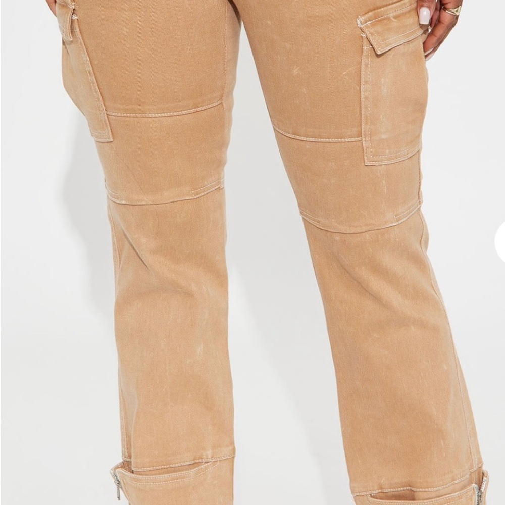 Fashion Nova alternate tan stretch cargo jeans size 13 brown / white - Picture 2 of 10